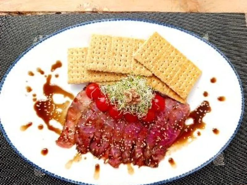 Carpacho de Mero Curado y Defumado